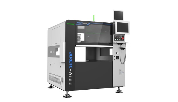 在工廠的智能制造中異型插件機扮演了什么的角色？