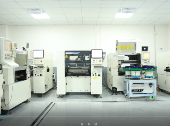 炬鼎科技異型插件機(jī)：準(zhǔn)確插入多種不同的異型元器件