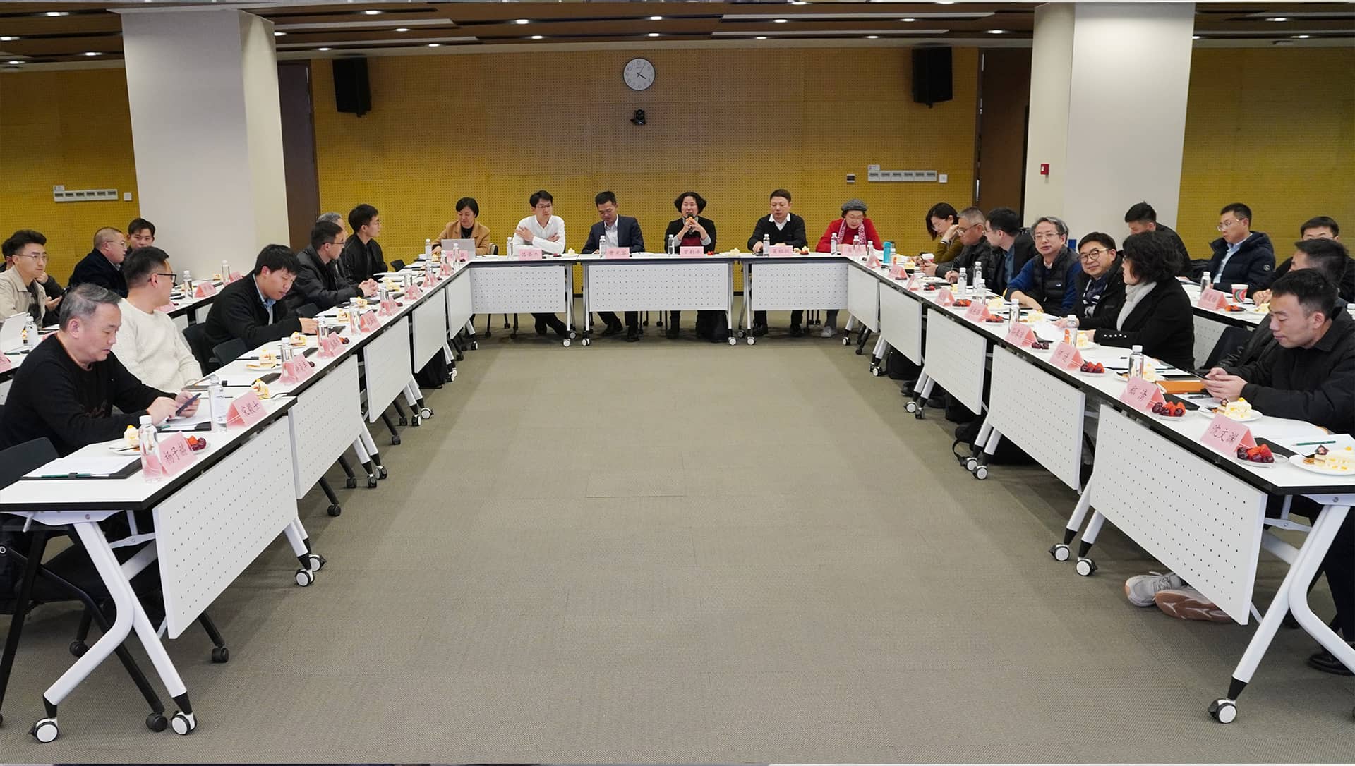 自動插件機廠家：智能制造時代的核心力量