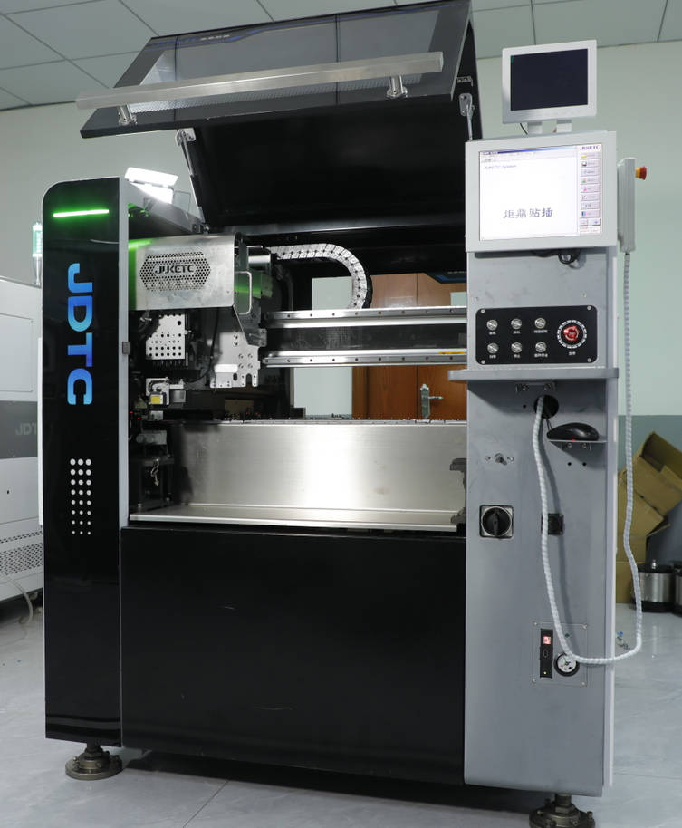 鎮流器插件機LED制造行業的必須設備