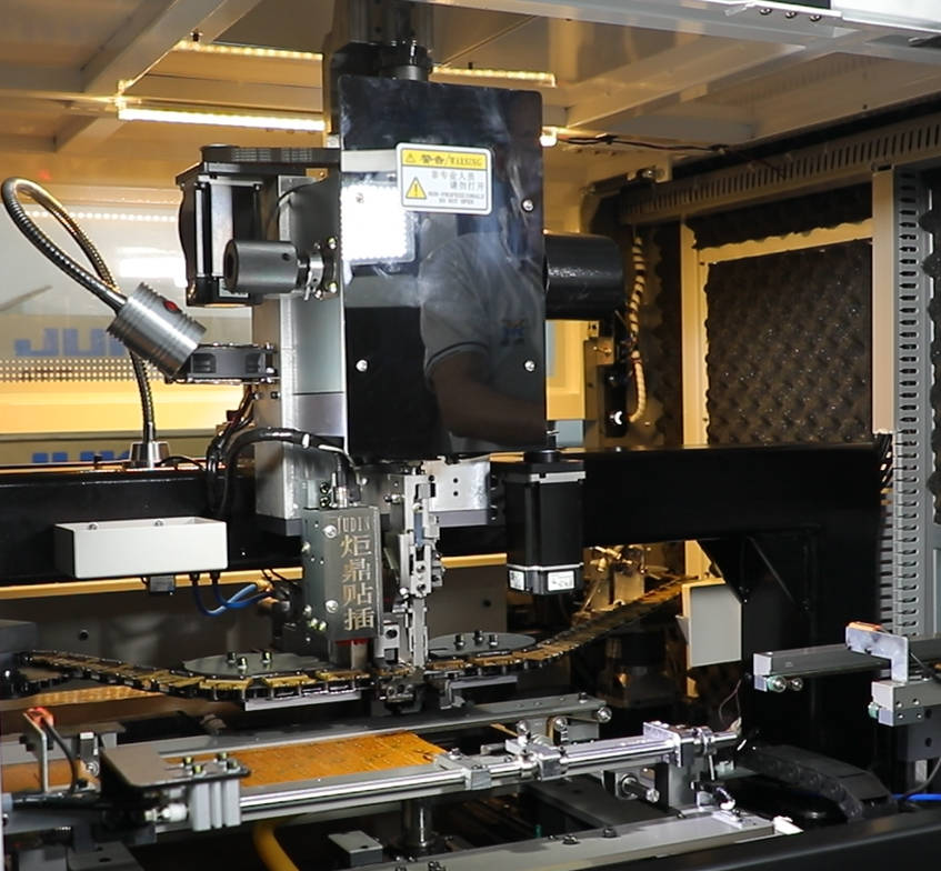 現(xiàn)代電子制造業(yè)已對插件機(jī)等設(shè)備深度依賴