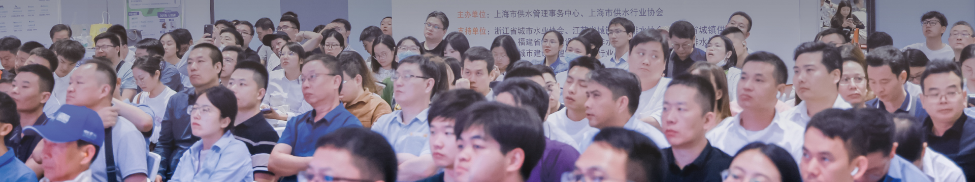 晶體管插件機驅動電子制造高效自動化的新設備