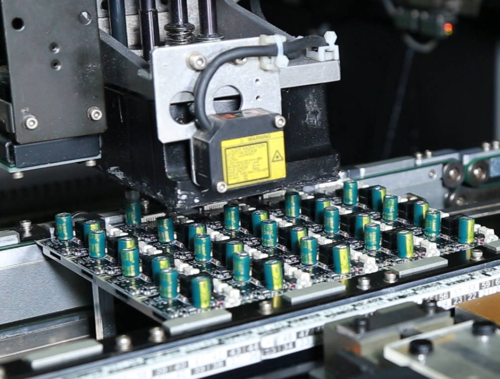 充電器電阻電容變壓器自動插件機邁向智能制造的革新設(shè)備