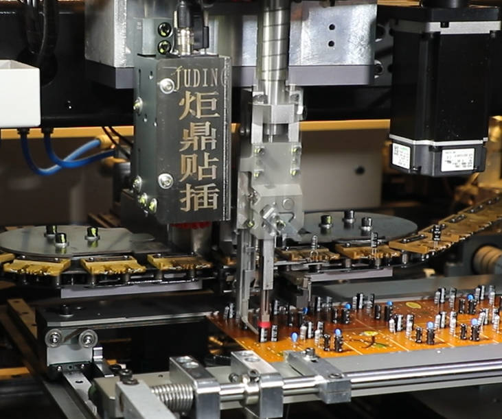 異形插件機(jī)與普通插件機(jī)的區(qū)別